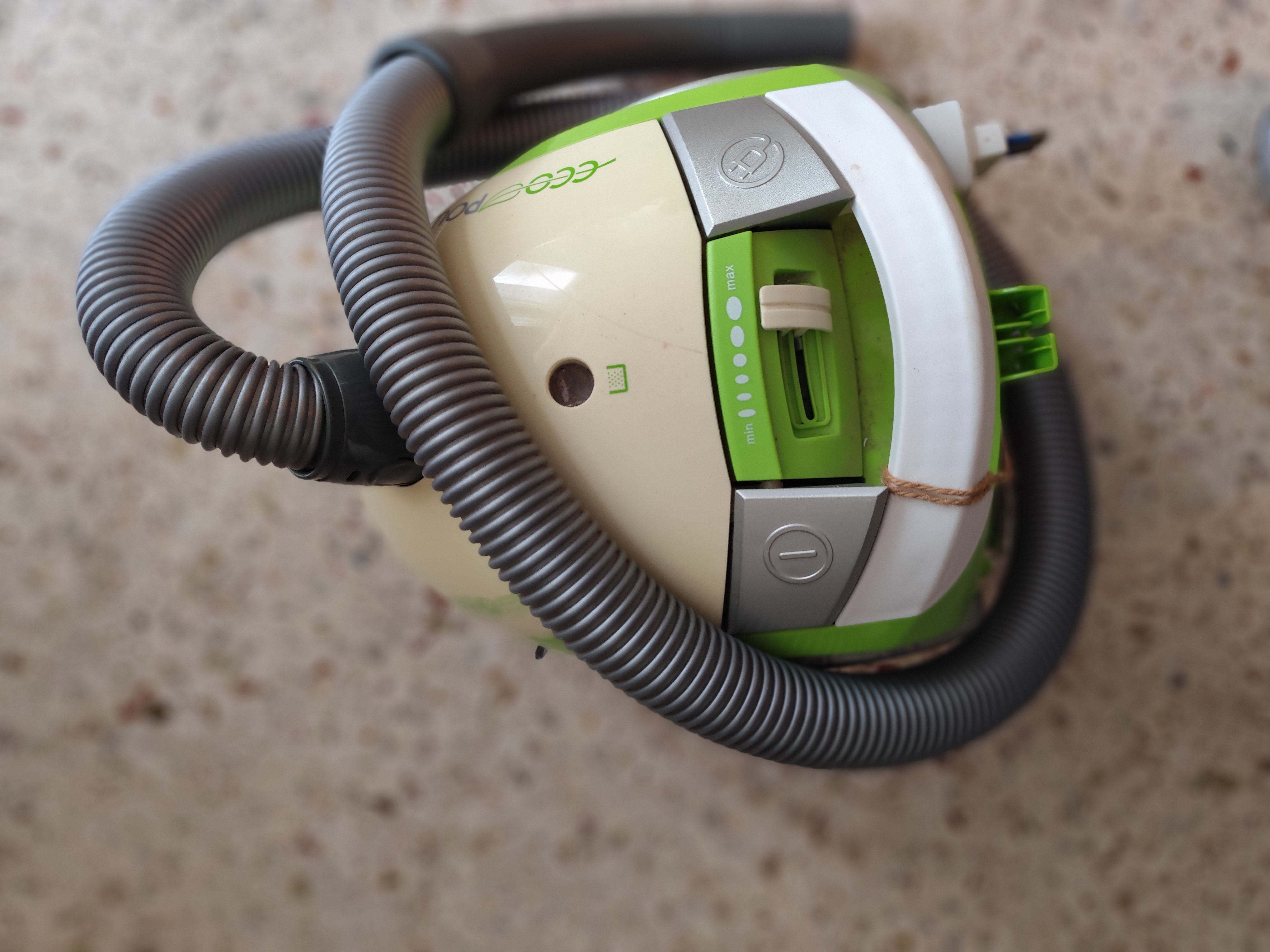 Aspirapolvere Ariete Eco power 1000W