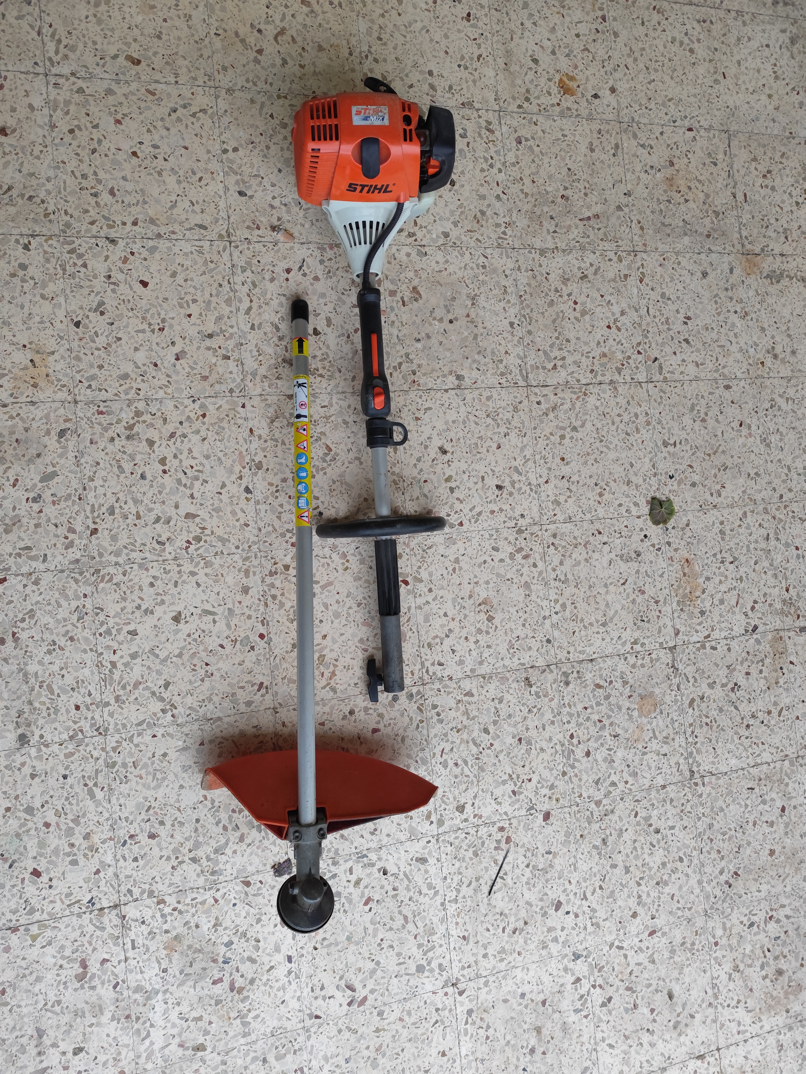 Decespugliatore Stihl KM 90 R con Fresa BF-KM