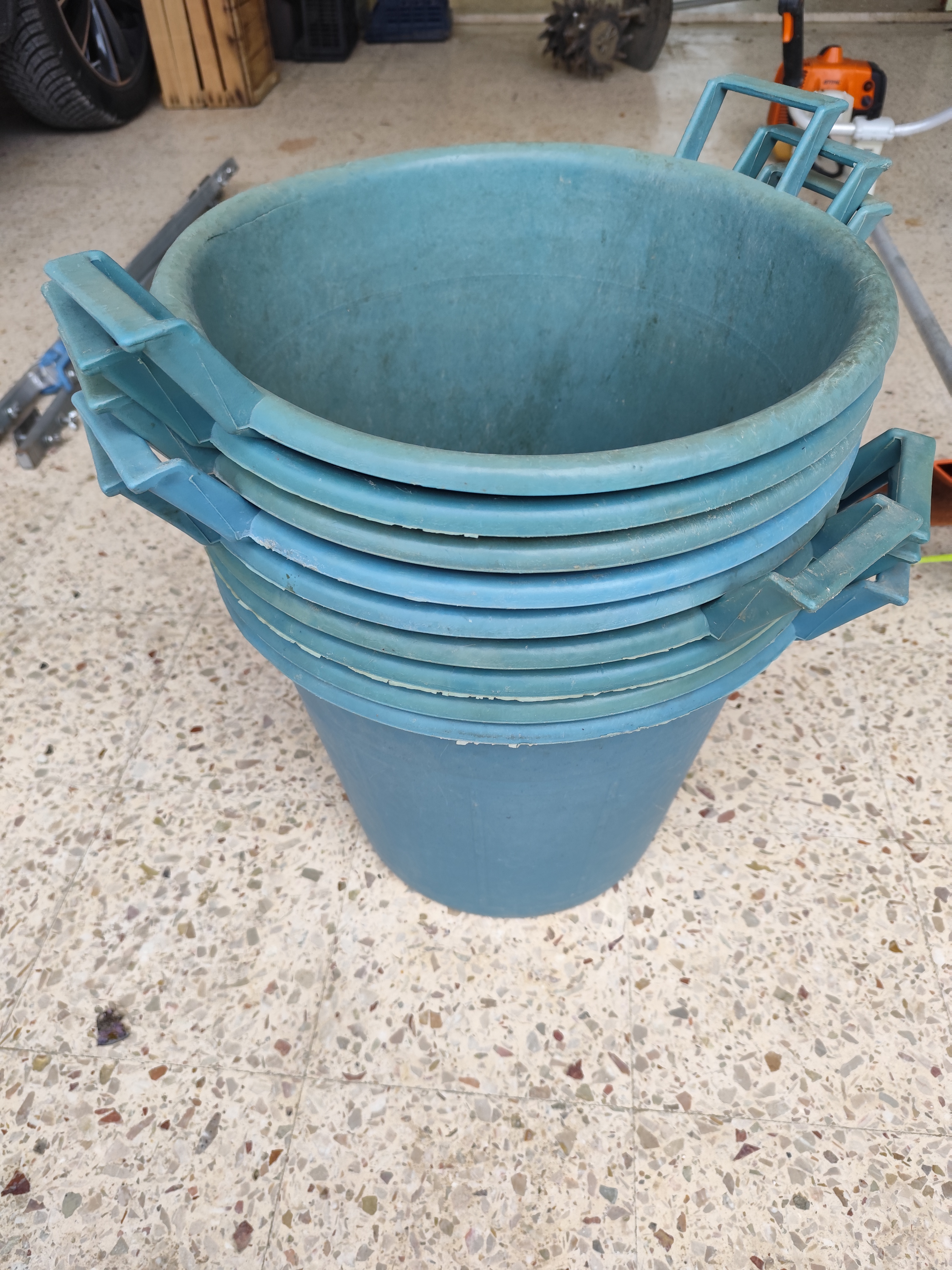 Mastello tinozza cartedda olive uva 9pz