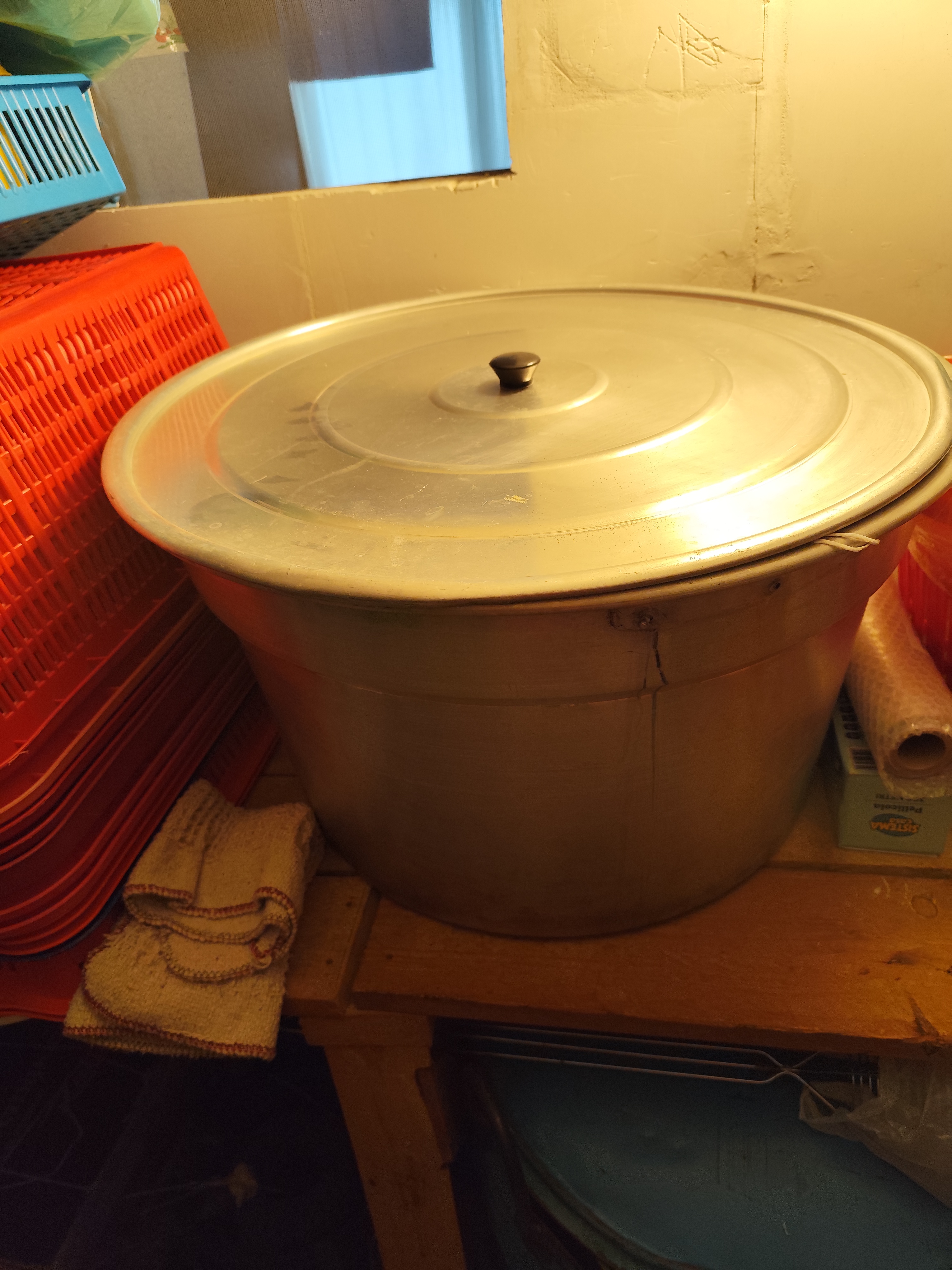 Pentola Caldaia in Alluminio per Pomodori