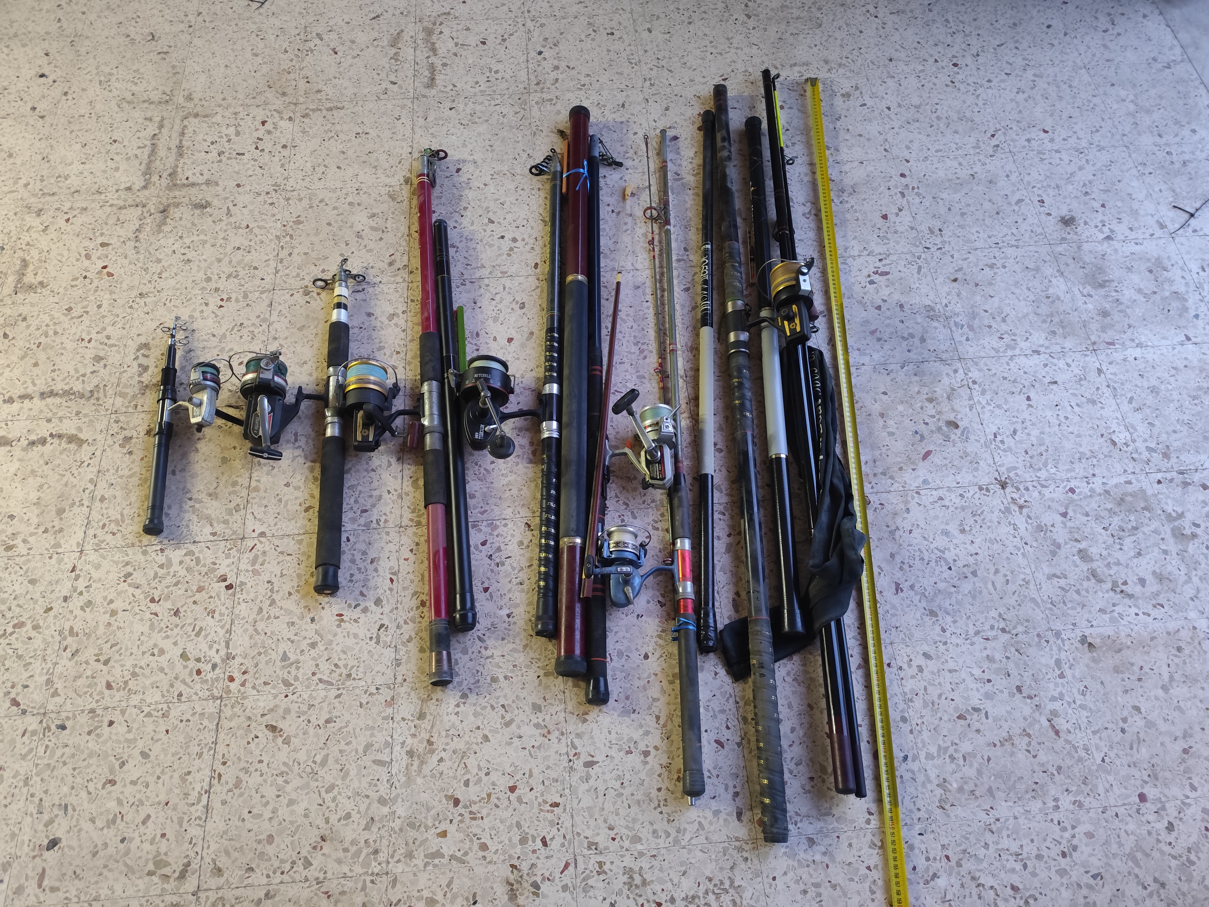 Canne e materiale da pesca vintage collezione